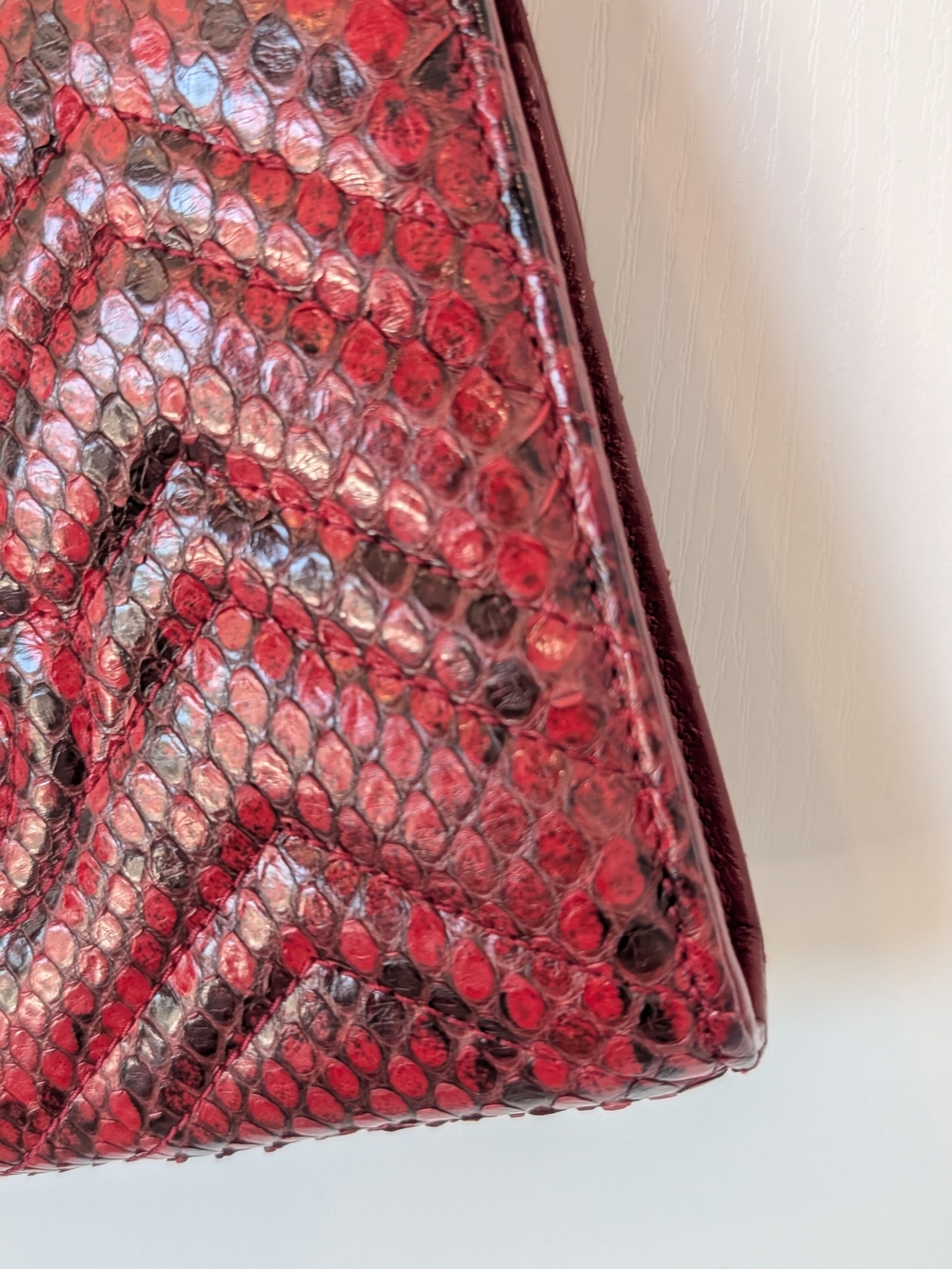 Gucci Red Python Print GG Marmont Wallet On Chain - Picture 9 of 13